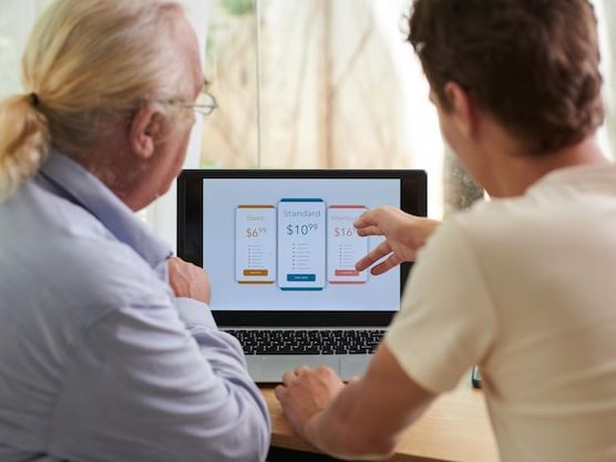 Porównanie najlepszych platform do tworzenia stron internetowych dla początkujących w 2026 roku